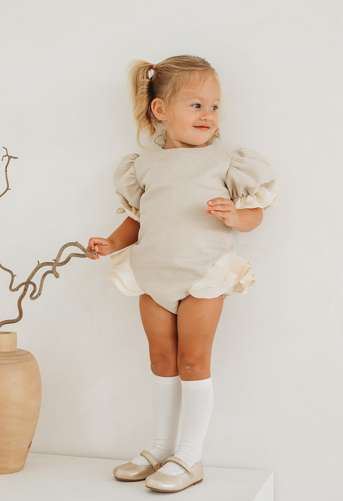 Aurelia romper
